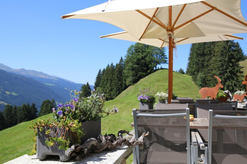 Berghaus Alpenroesli Hotell Klosters Exteriör bild