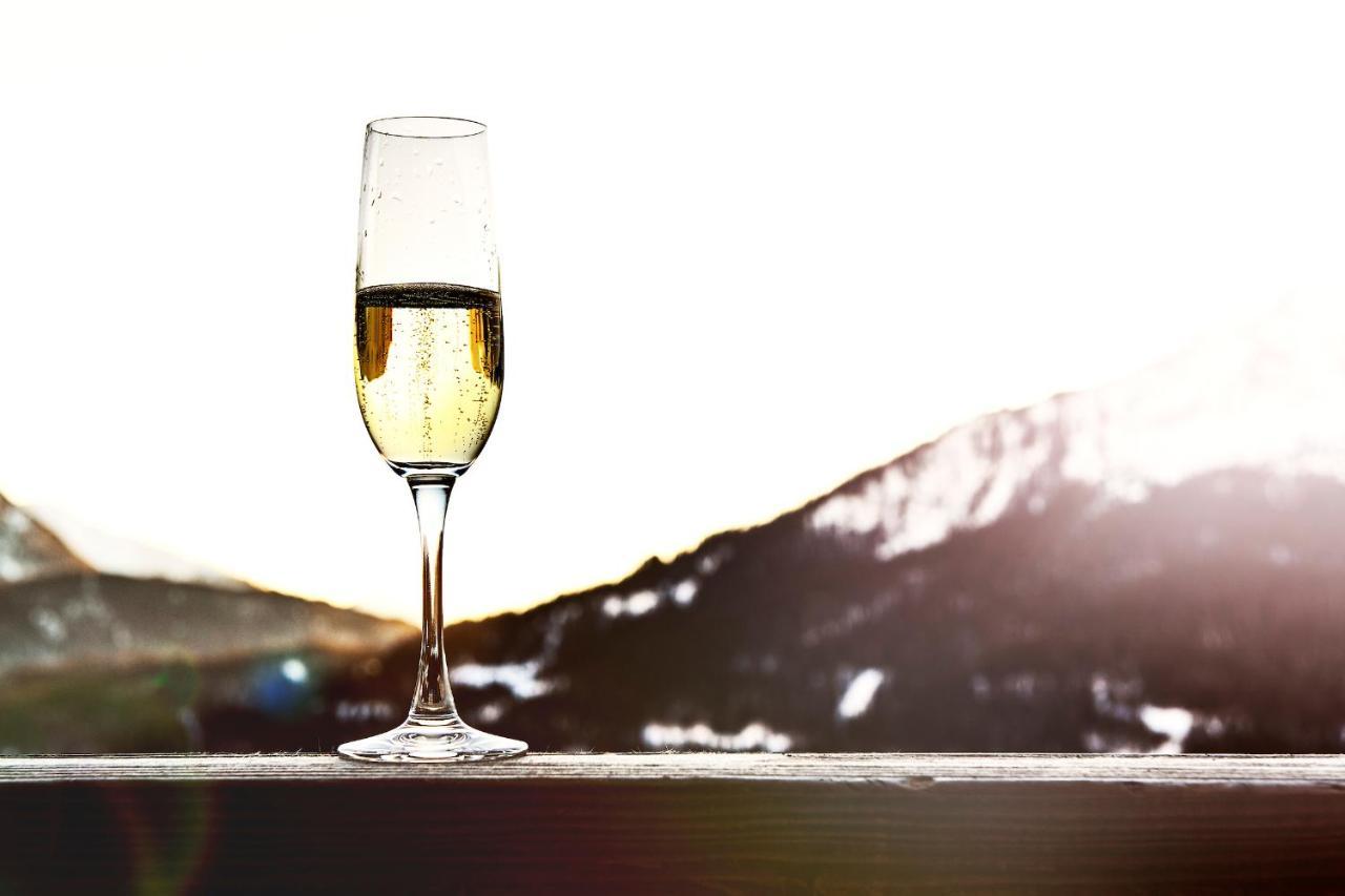 Berghaus Alpenroesli Hotell Klosters Exteriör bild